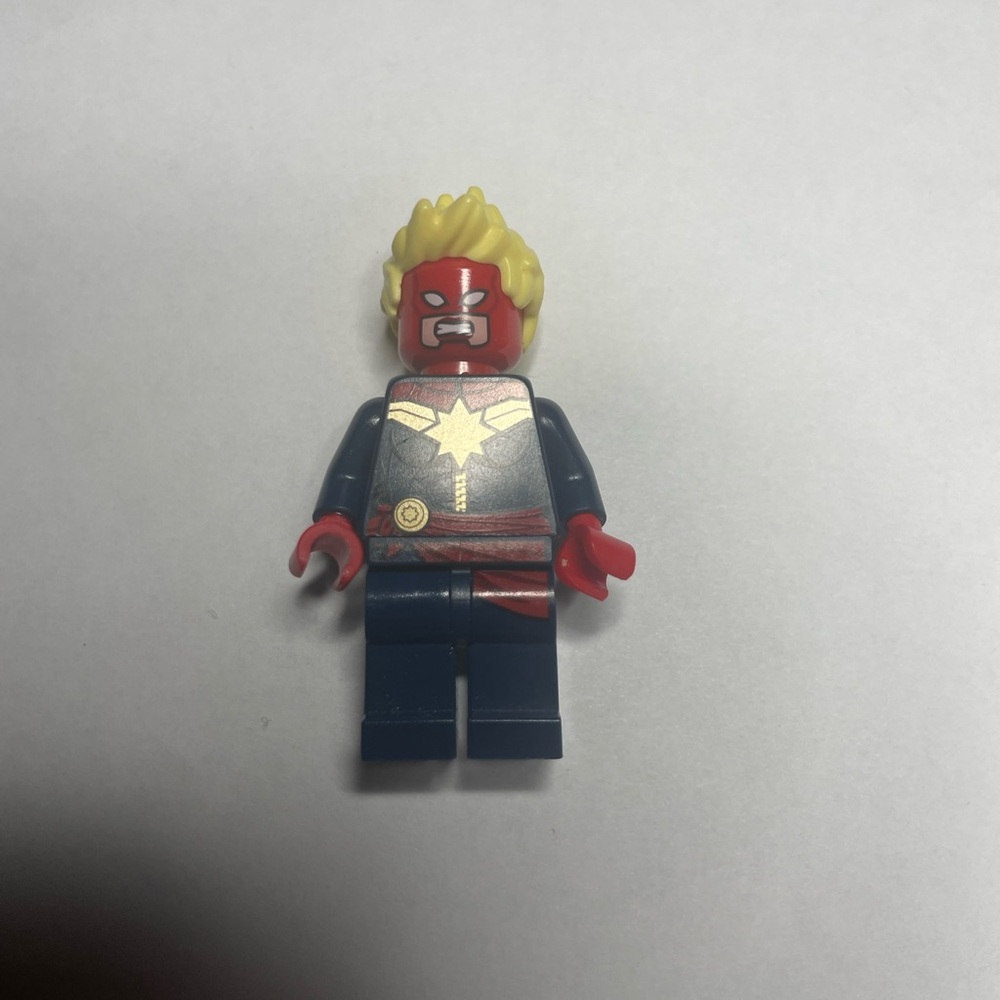 LEGO Marvel Captain Marvel 76049 Avenjet Space Mission Carol Danvers Avengers